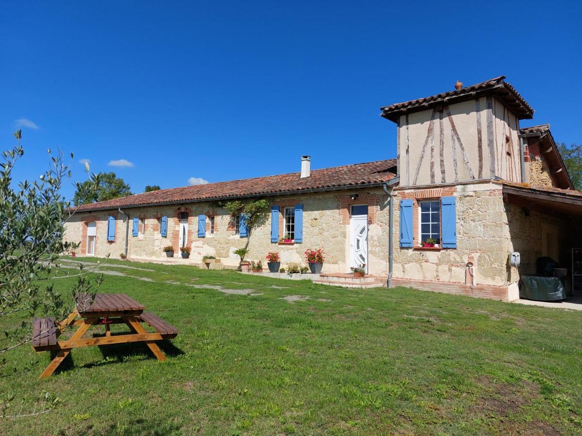 Les Gites De Laures Monblanc Exterior foto